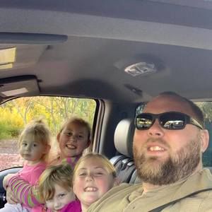 Meet your Posher, Gary